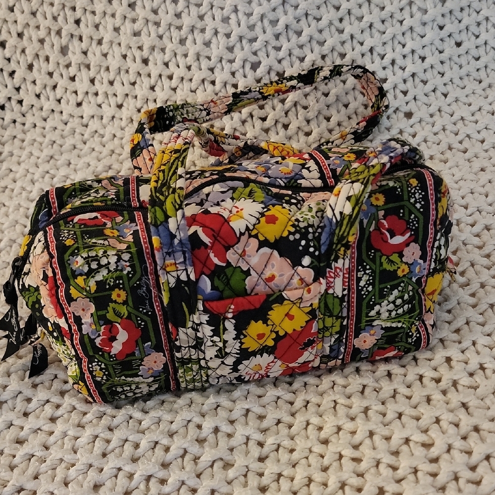 Vera Bradley Mini-Duffle Purse. Rare Poppy Print